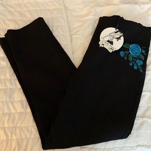 NWT MEDIUM Hell Bunny Vixen Capri Pants